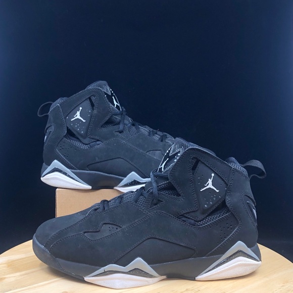 Jordan Other - Nike Jordan True Flight 342964-010 Black/White